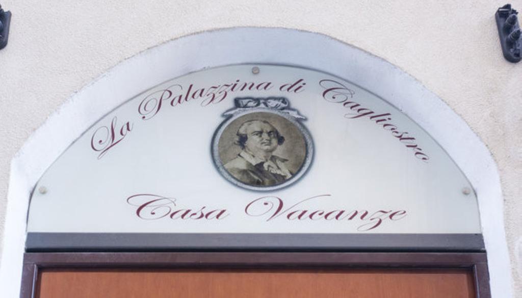 Apartmán La Palazzina Di Cagliostro Palermo Pokoj fotografie